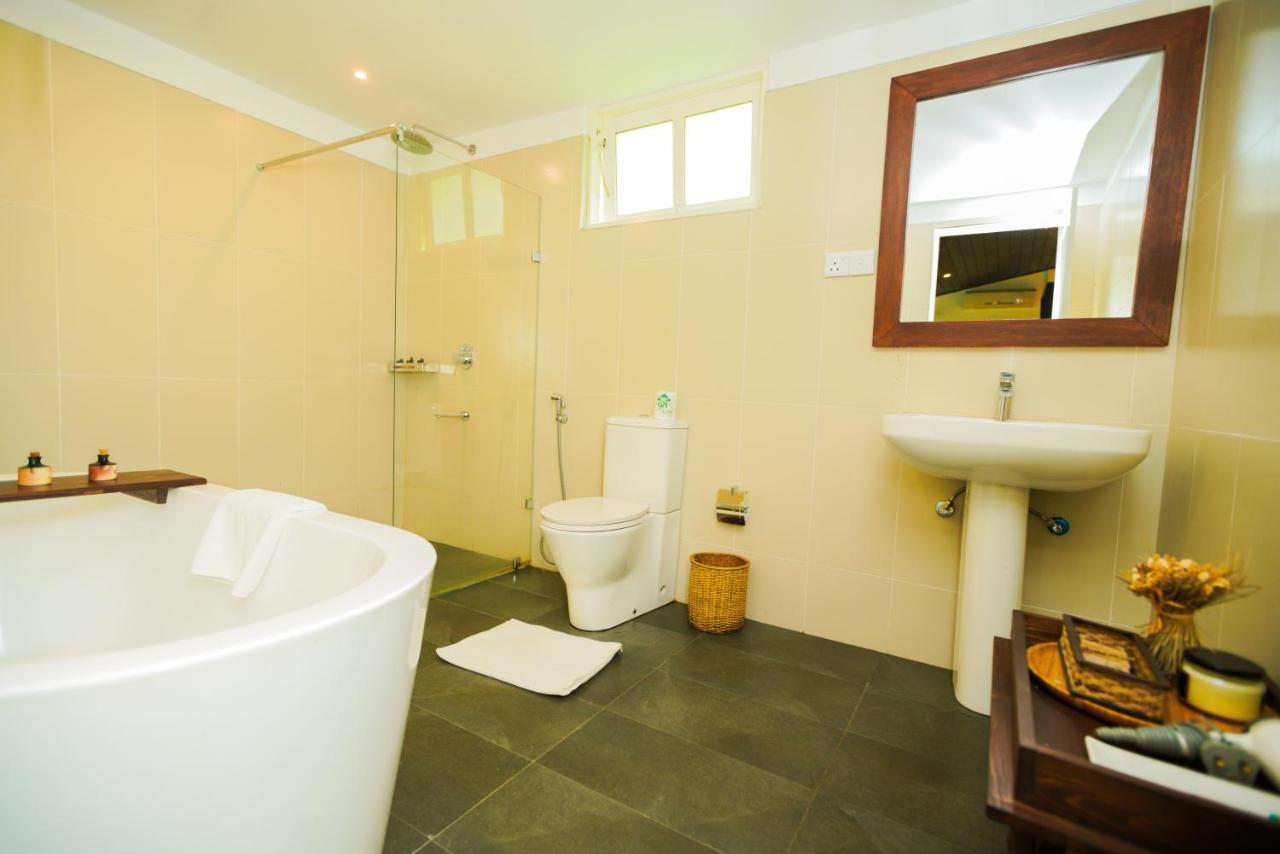 Villa Le Maas Tota Koslanda Ngoại thất bức ảnh